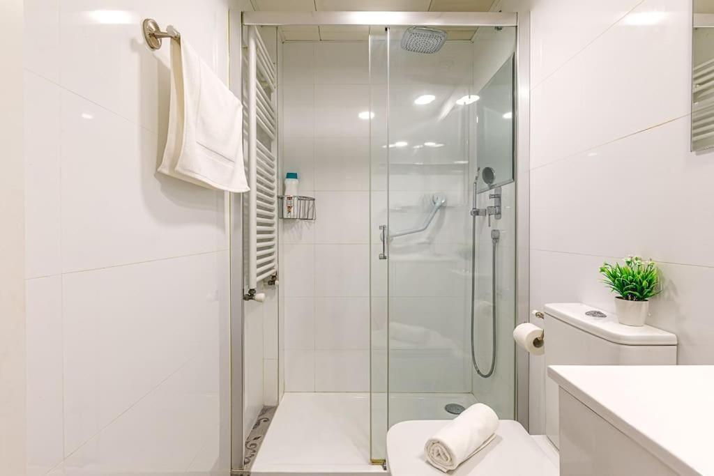 Apartmán Moderno Apartamento Con Ac En Lorenzo Casanova Alicante Exteriér fotografie